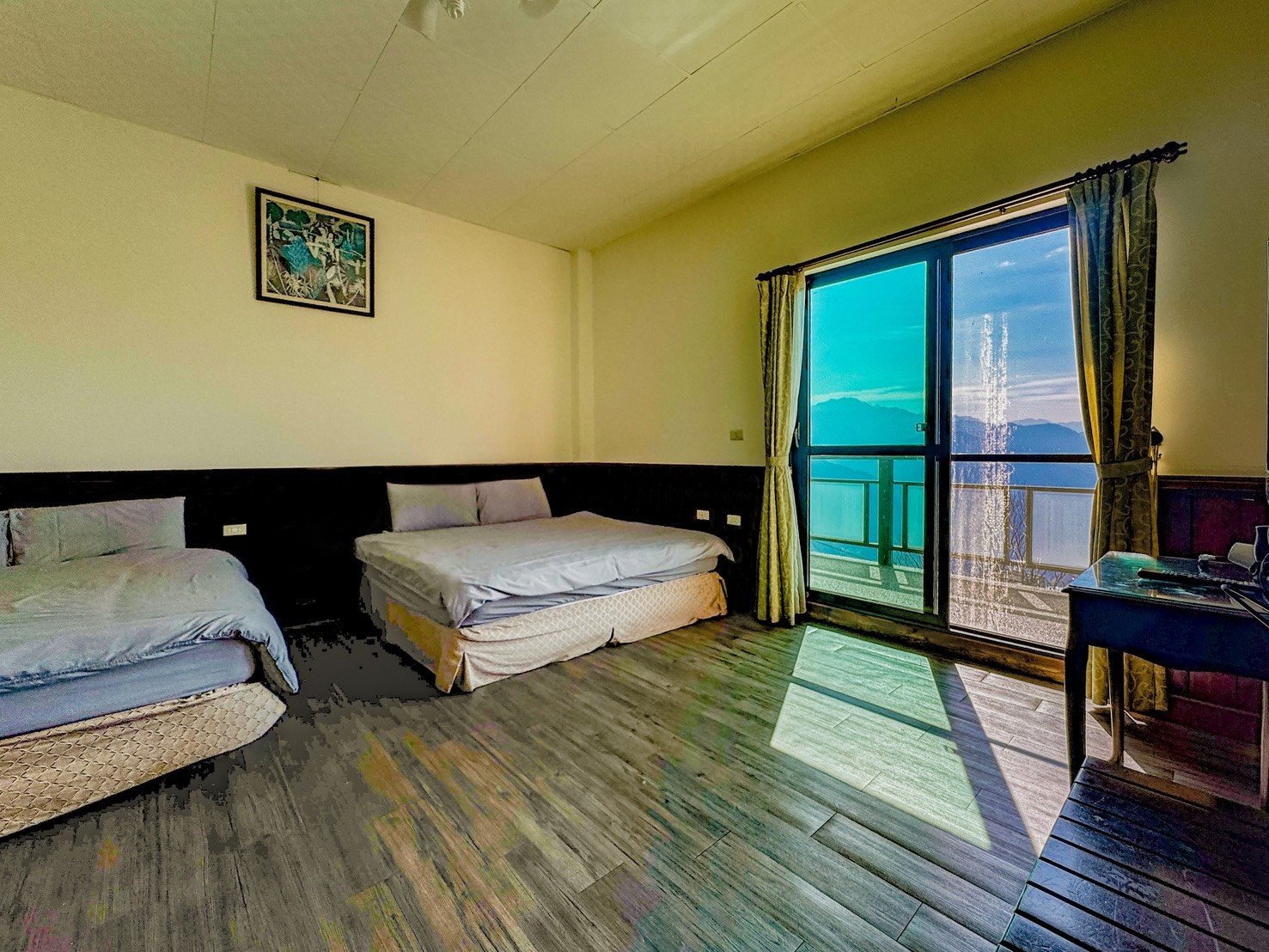 景觀四人套房 - 房型照片